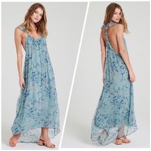 Gypsy 05 Women's Size Medium Blue Floral Sleeveless Ruffle Strap Maxi Dress